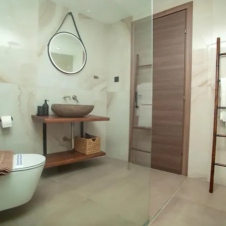 Kotinos Apartment *