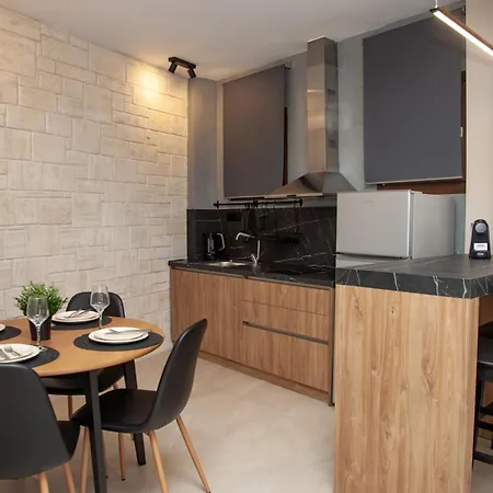 Apartment Kotinos *