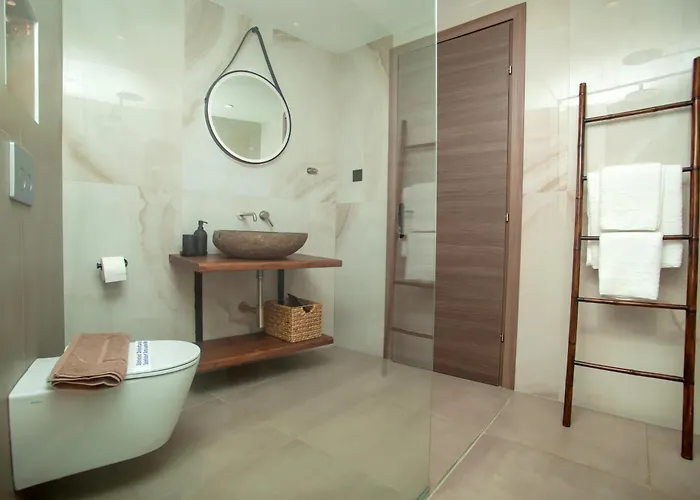 Kotinos Appartement *